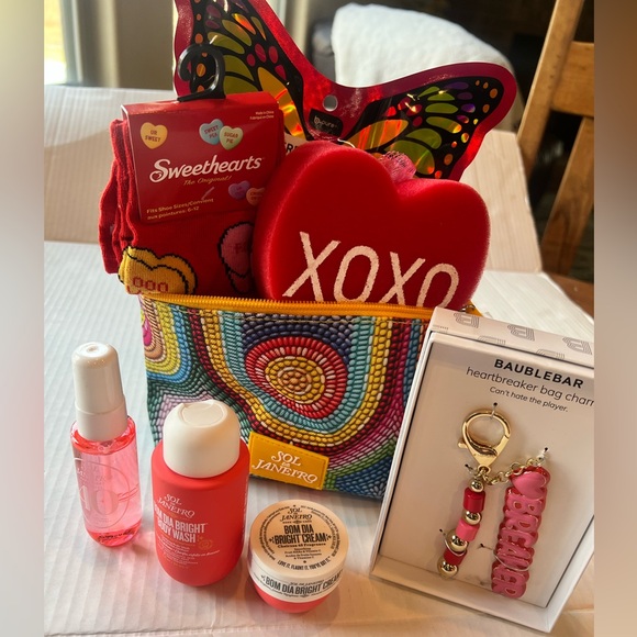 Valentine “Your A Heartbreaker” Giftset